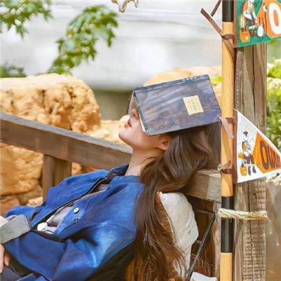 泰勒·汤姆林森:瞧你内样